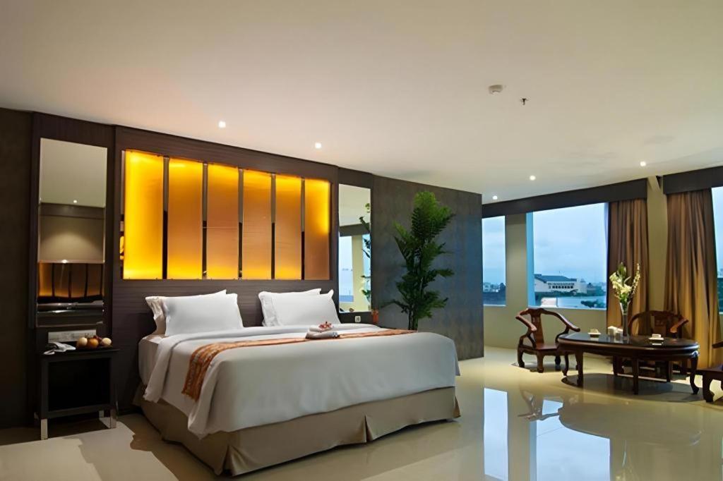 Aria Barito Hotel Банджармасин Экстерьер фото