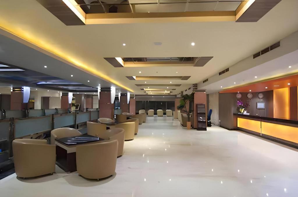 Aria Barito Hotel Банджармасин Экстерьер фото