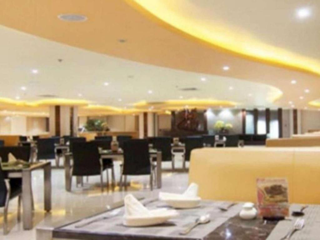 Aria Barito Hotel Банджармасин Экстерьер фото